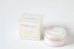 Arany-sáfrány arcpakolás